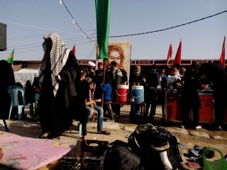 عشق بازی باپای پیاده...